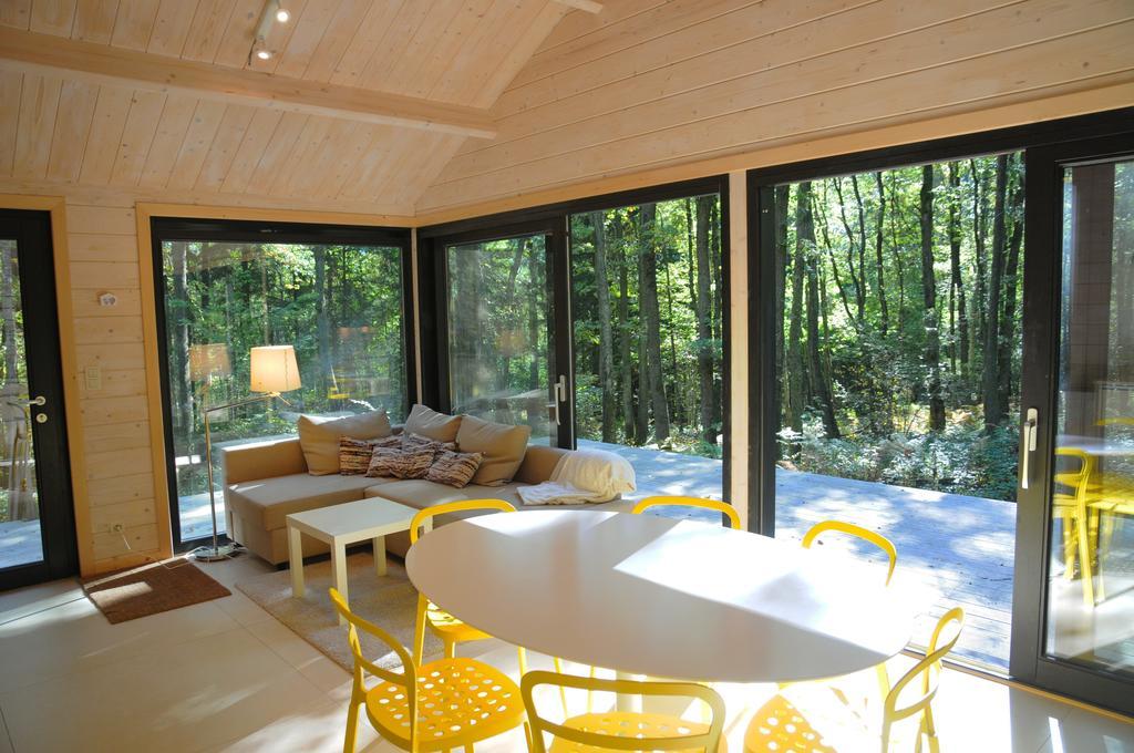 Droles D'Ecureuils Villa Les Nobertins Exteriör bild